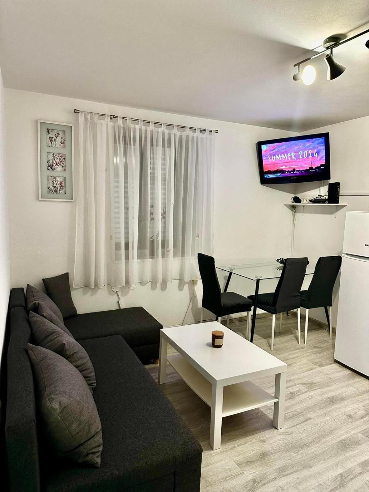 Apartma Jugo Koper Buitenkant foto